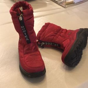 Romika snow boots, lug sole, fleece lined